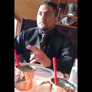 Meet your Posher, Tinobobino